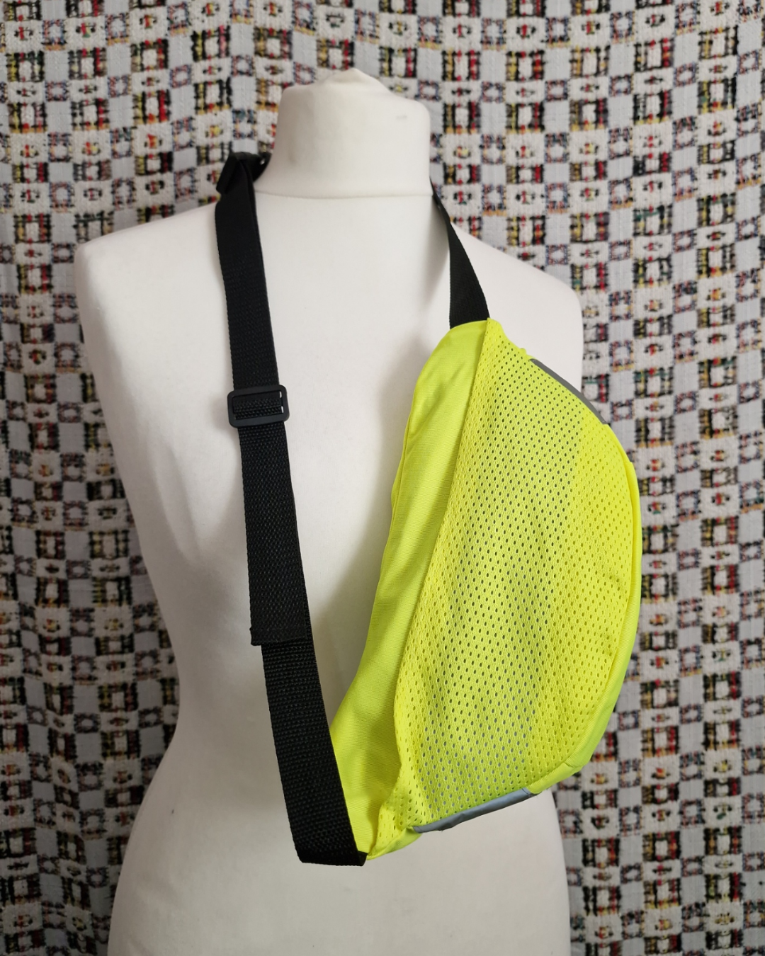 Hi-Vis Upcycled Bum Bag (Navy Lining)