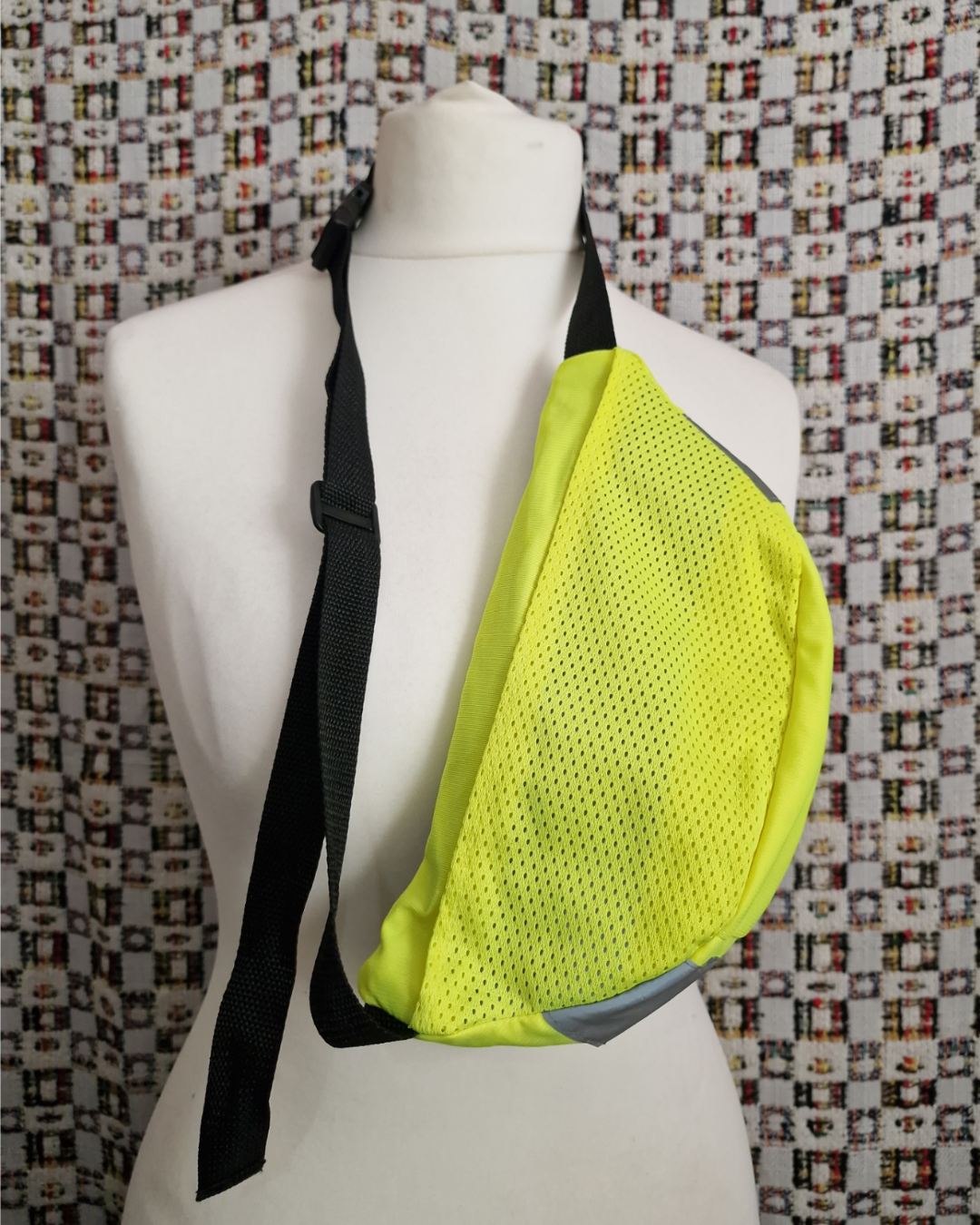 Hi-Vis Upcycled Bum Bag (Grey Lining)