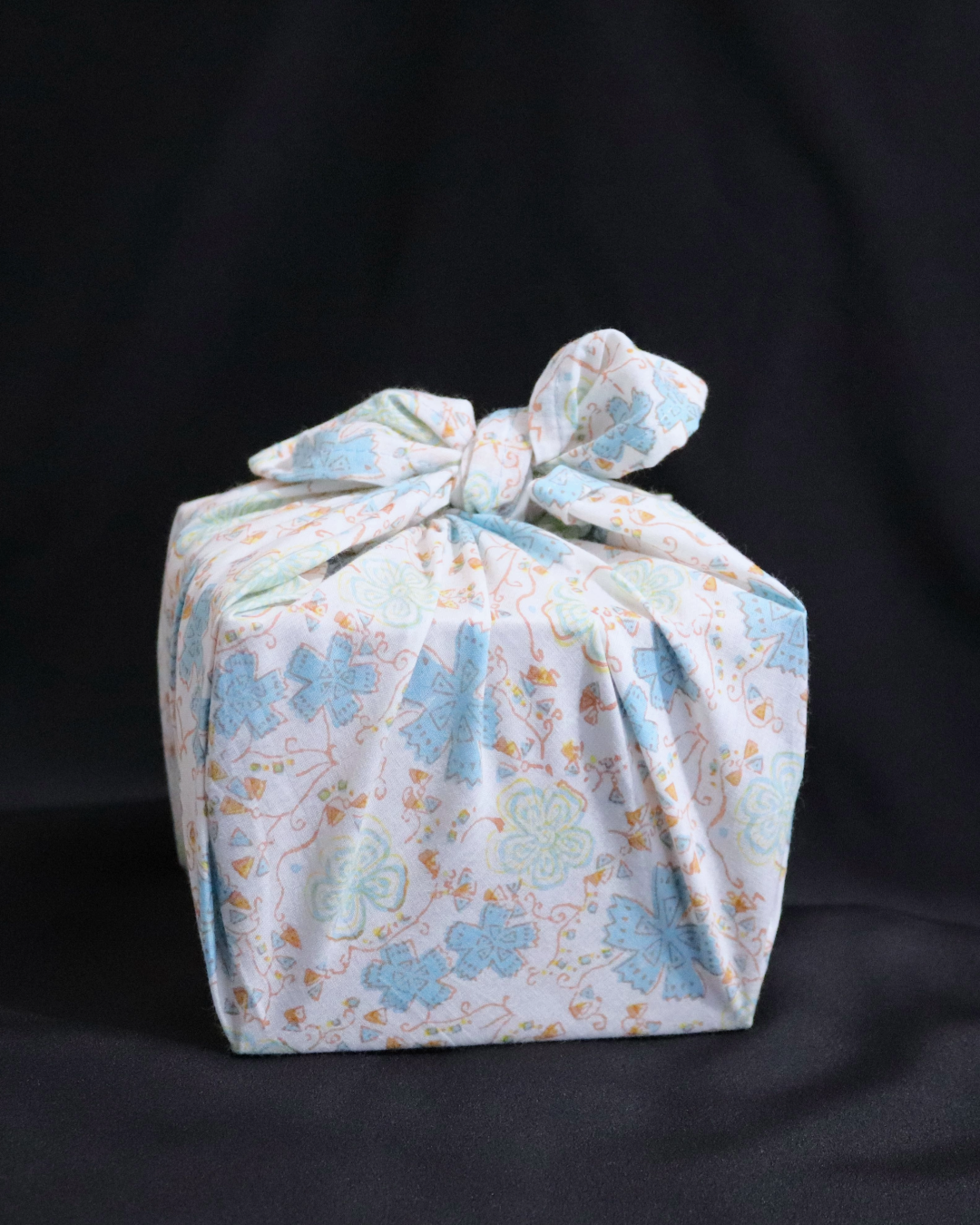 Reusable Furoshiki Gift Wrap: Blue Honeydew